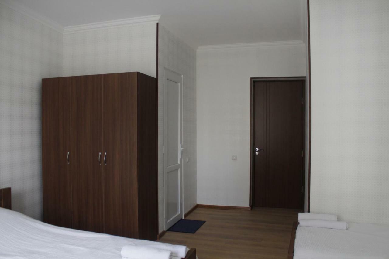 Bagration Hotel Gori Exterior photo