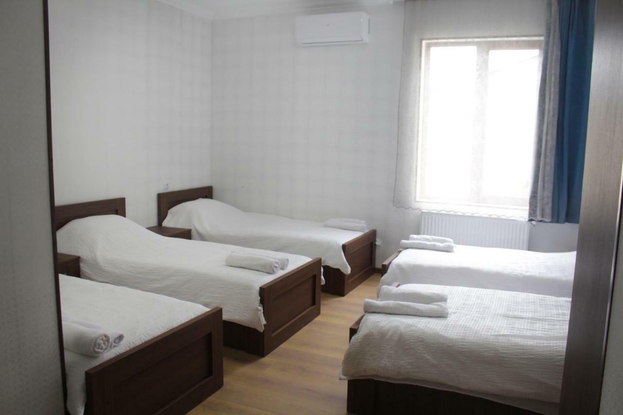 Bagration Hotel Gori Exterior photo