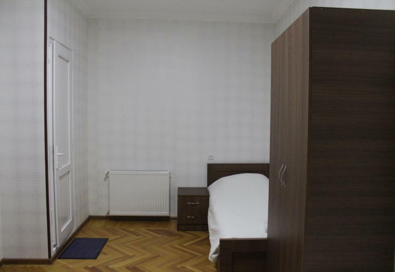 Bagration Hotel Gori Exterior photo