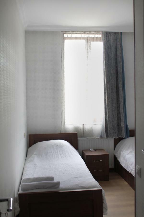 Bagration Hotel Gori Exterior photo